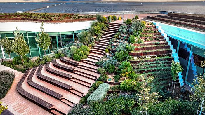 Konya'daki ilginç yapının çok sayıda ödülü var: Dışı süslü, içi güçlü 3